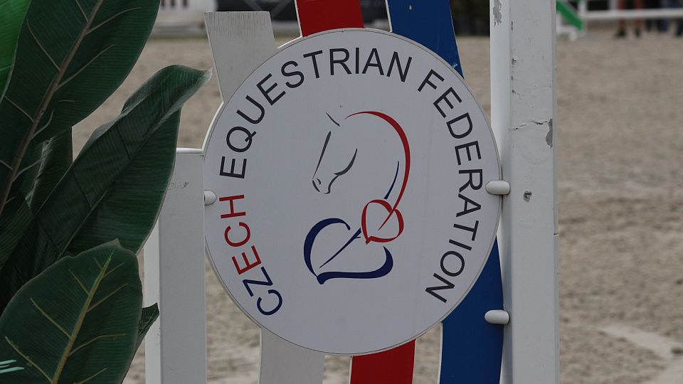 ČJF informuje: Jezdecké závody a ZZVJ pozastaveny na dobu 14 dnů