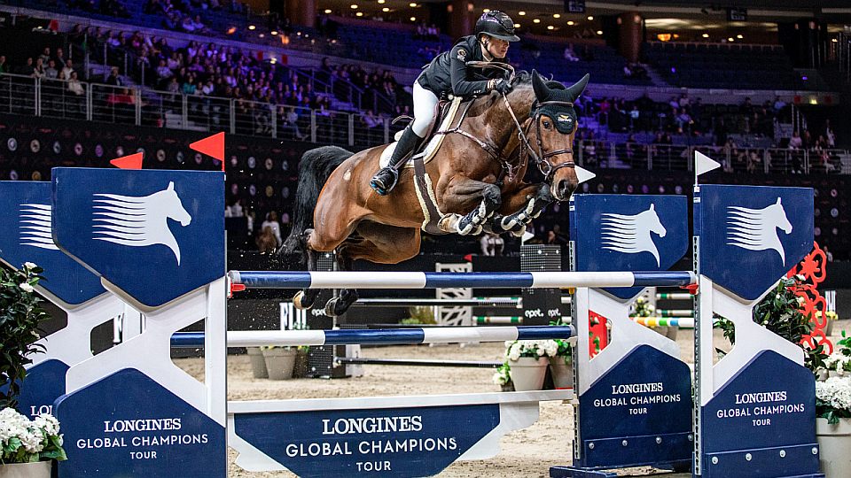 Hästens Large Tour CSI2* v O2 areně vyhrála Evans. Vítek skončila pátá