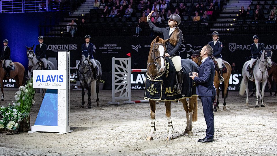 Anna Helebrantová zopakovala v O2 areně triumf v CSI2* Medium Tour