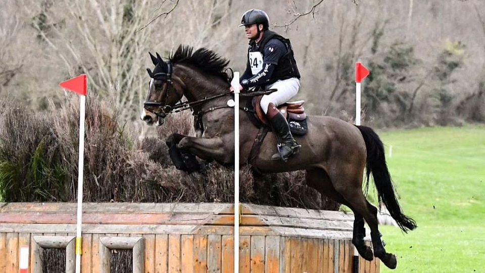 Jaroslav Abík si v krosu při CCIO4* v Montelibretti polepšil o pět příček