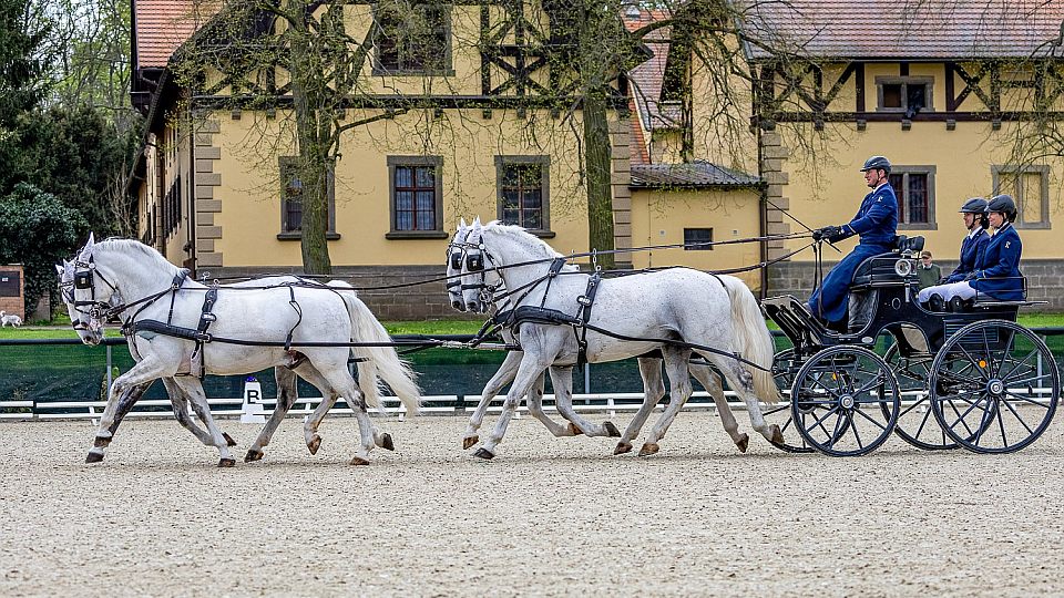 Vozatajové zahájili ve Slatiňanech sezonu 2024. Všichni se těší do Kladrub