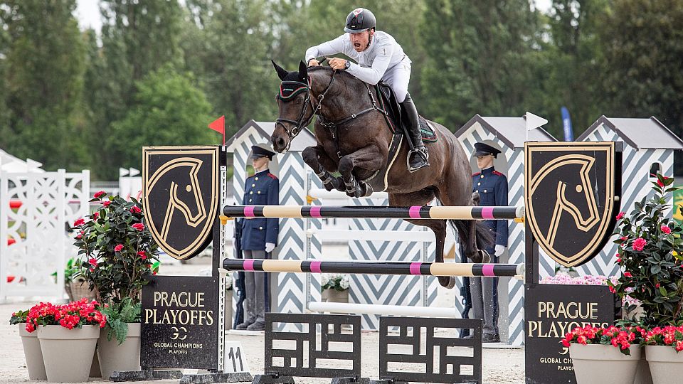 Papoušek si s Izzabellou dojel v Praze pro vítězství ve finále Silver Tour