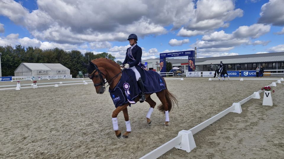 V Olomouci vyvrcholil Český pohár v drezuře. Velkou rundu ovládla Vášáryová