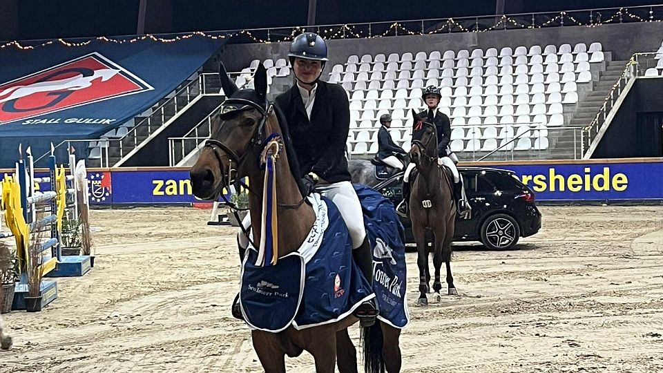 Emma Sophia Španko měla skvělý závěr CSI v Opglabbeeku. Vyhrála stotřicítku