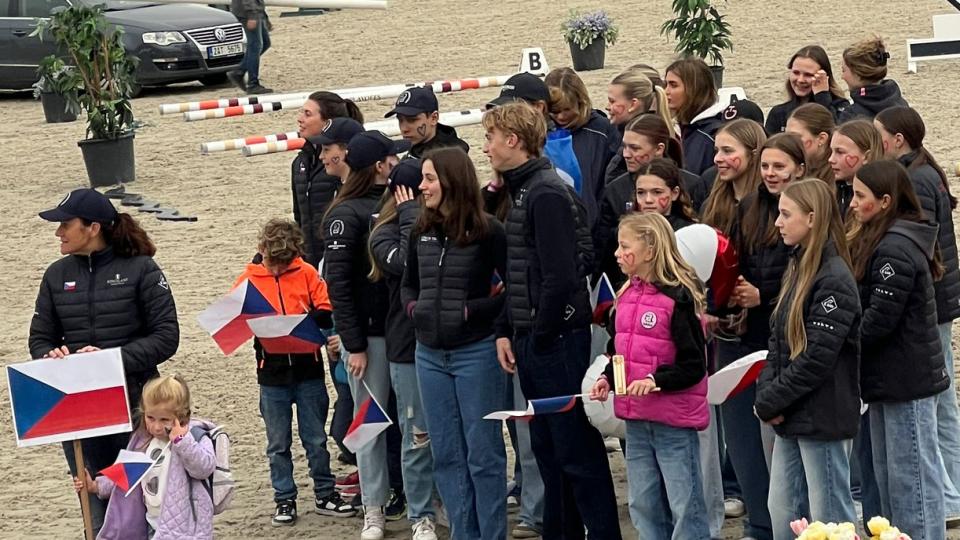  Čeští reprezentanti mají za sebou velmi úspěšný den ve Zduchovicích