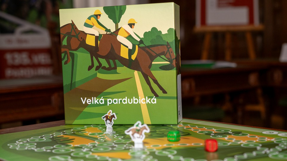 Dostihový spolek představil novou deskovou hru o Velké pardubické