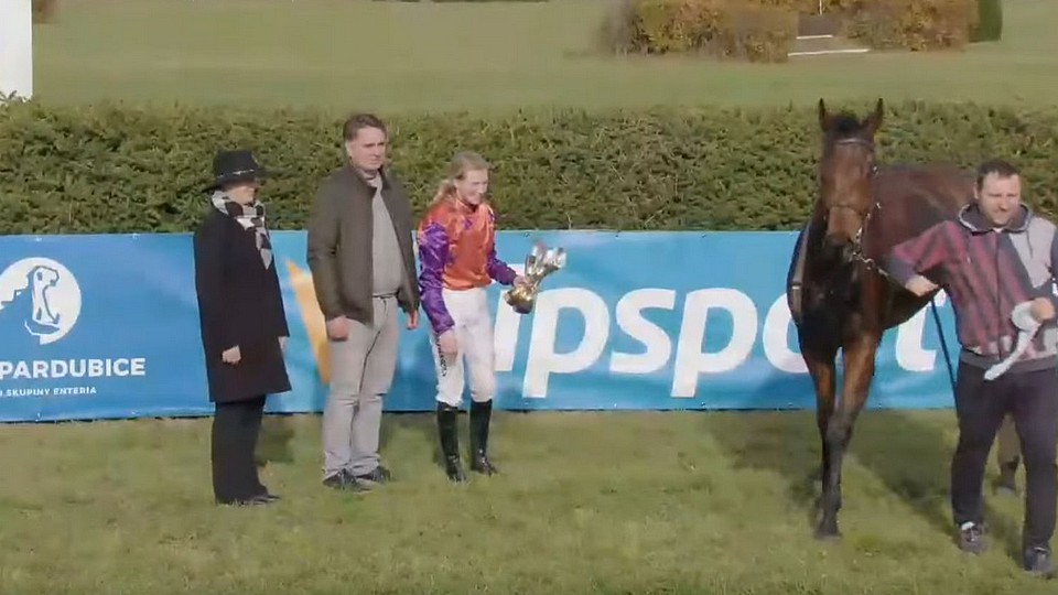 Vrchol dne v Kolesách vyhrál Mazinga, double pro Neprašovou a Zatloukala