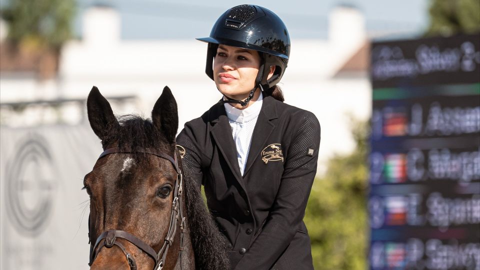 Španko byla šestá v silné konkurenci v Riesenbecku. Uspěla s Longinesem