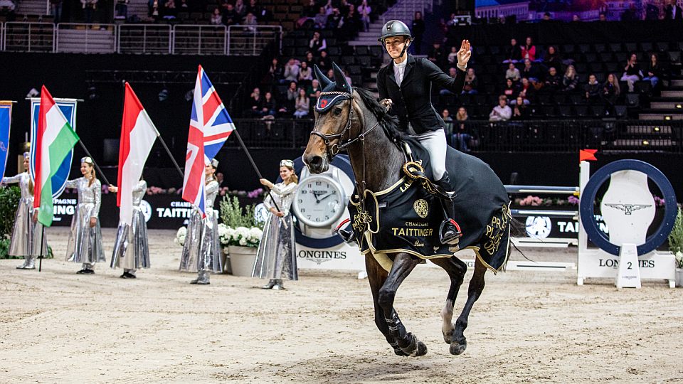 Češi ovládli v pražské O2 areně páteční Cenu Taittinger. Vyhrála Kleandr
