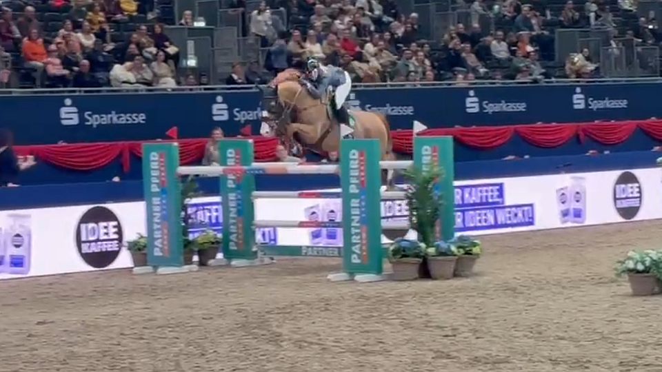 Sára Vingrálková skončila třetí při CSI5* v Lipsku. Dvě sekundy za Jungem