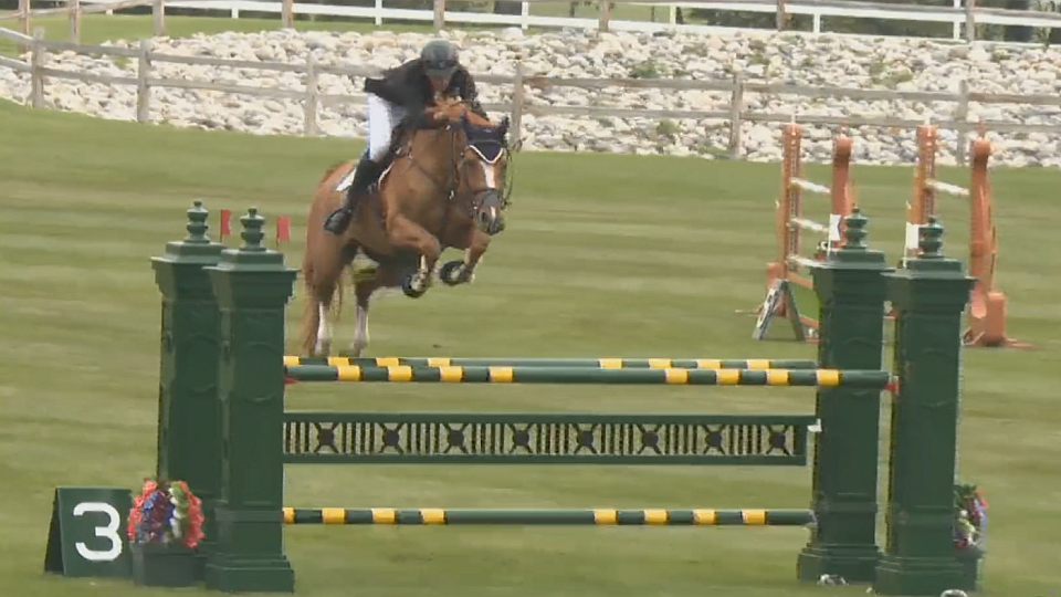 Další vítězství Václava Staňka na klisně Langley v kanadském Spruce Meadows