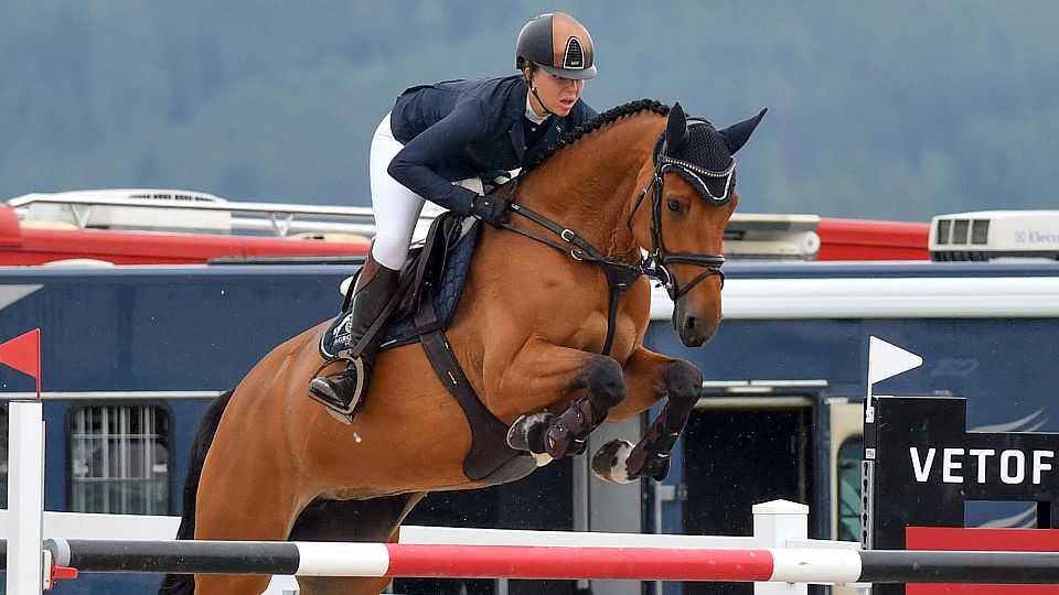 Úspěšný start Kateřiny Tomanové při CSI2* v belgickém Bonheidenu