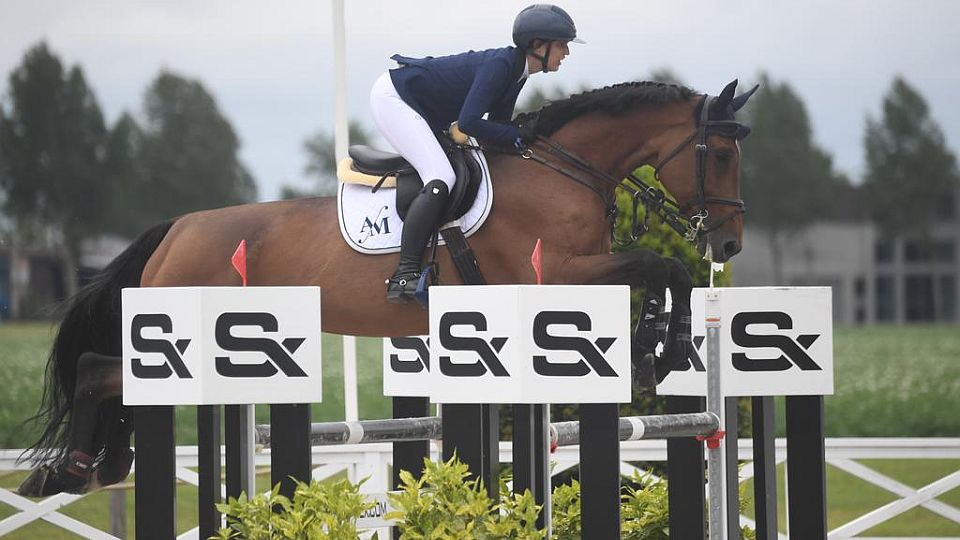 Emma Augier de Moussac a Anna Makovská startují na CSI v Knokke